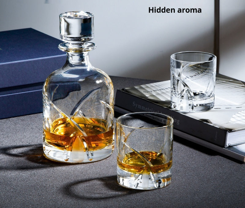 Handmade Engraved Whiskey Bottle Crystal Wine Bottle