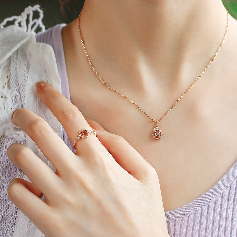 Winter Limited Vintage Snowflake Zircon Necklace